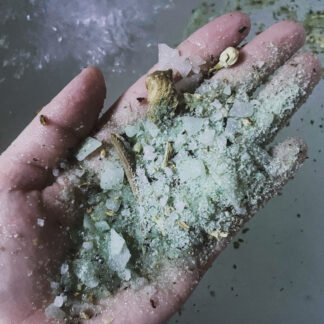 The Aerial Queen's Shimmering Bath Salts