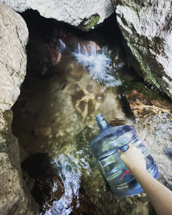 Exalted Mercury Water Mt. Shasta Kolonia