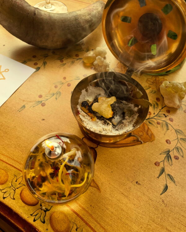 Golden Titan Lip Balm - Image 15